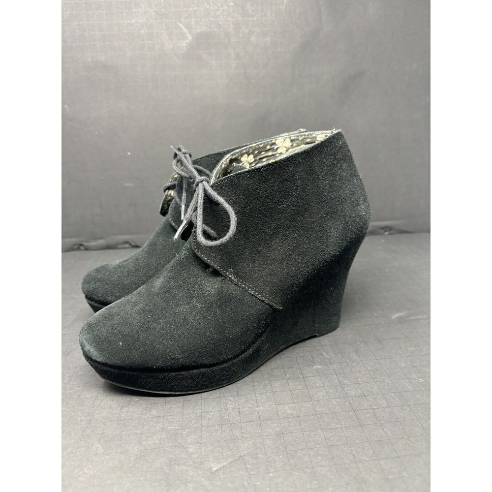 Lucky Brand Womens‎ Size 8 Black Suede Lace Up Wedge Heel Ankle Boots